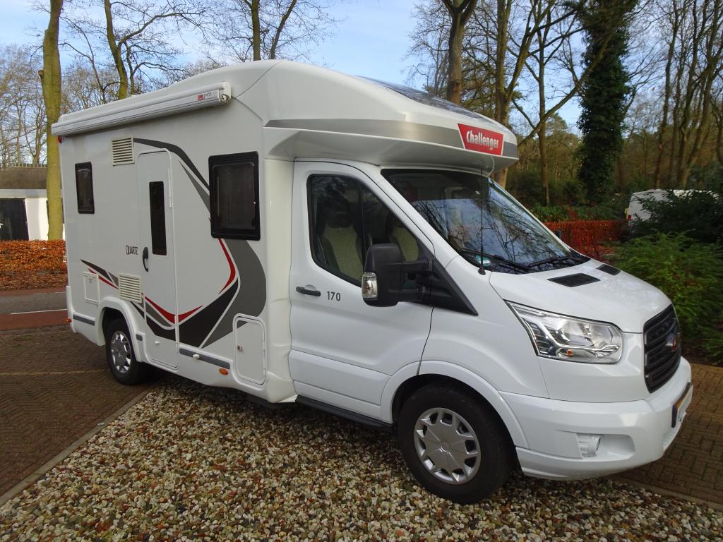 Mooie Challenger Quartz, Caravans en Kamperen, Campers, Ringverwarming, Ford, Bedrijf, Koelkast