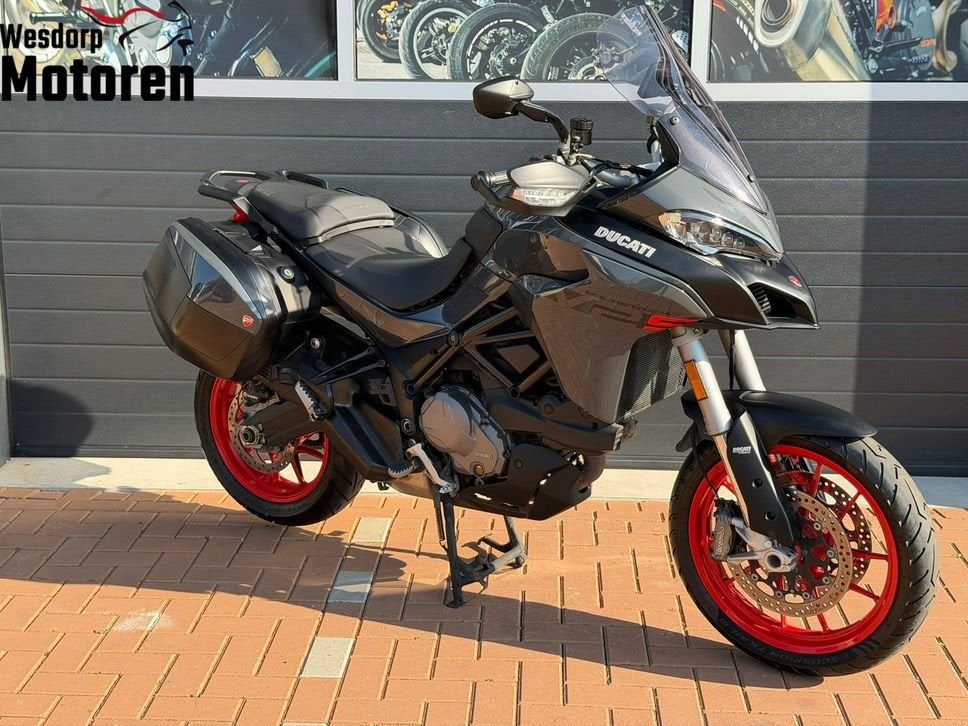 DUCATI MULTISTRADA V2S 1Eigenaar Dealer Onderh. Incl. Garant, DUCATI, 2 cilinders, Motorrijbewijs A, Bedrijf