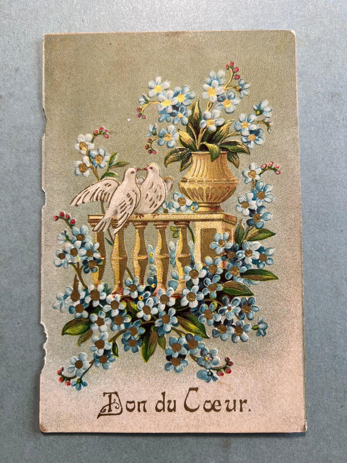 Duiven - goudopdruk - reliëf, Verzamelen, Ophalen of Verzenden, Voor 1920, Gelopen, Natuur