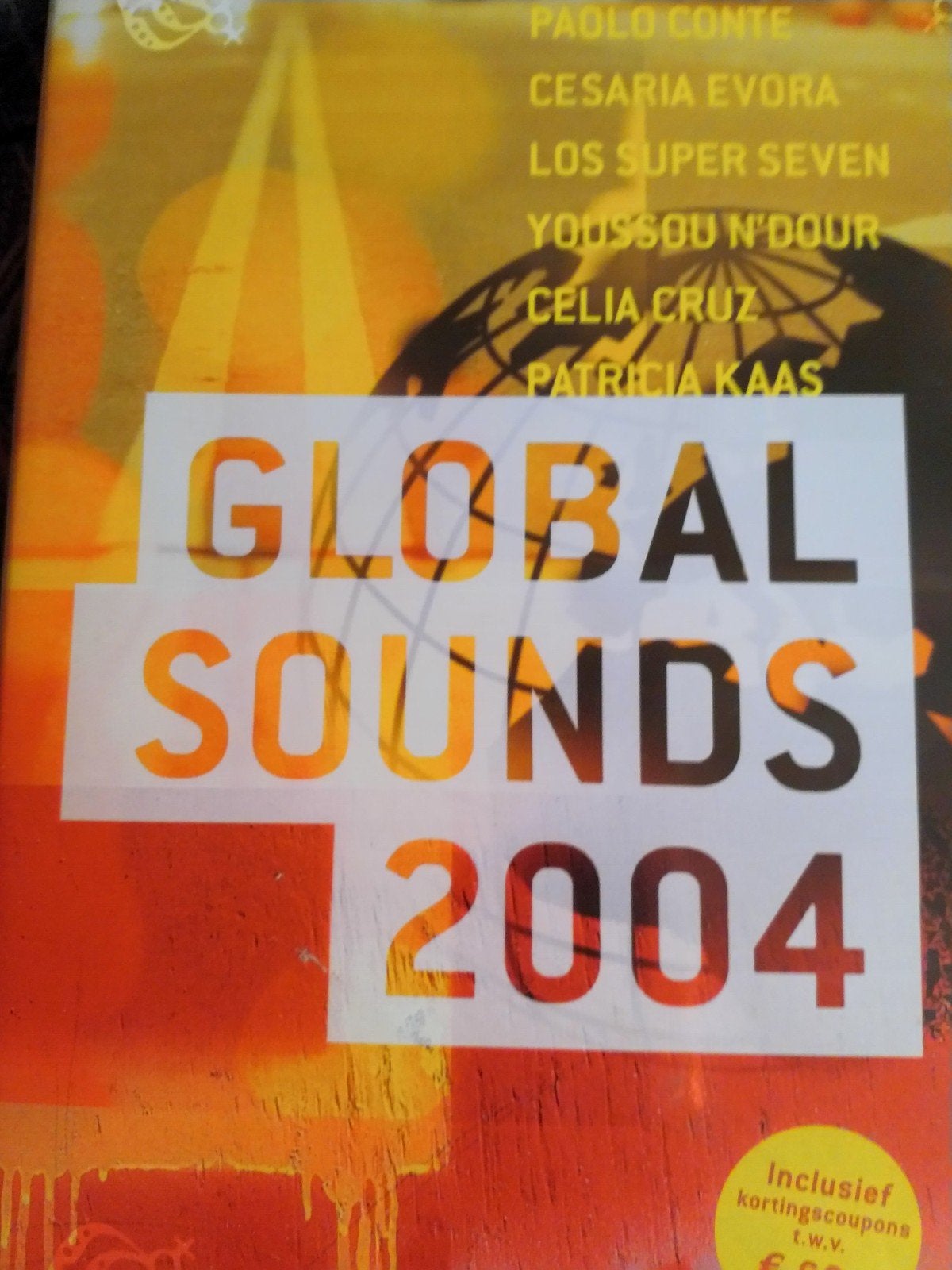 Global Sounds 2004 CD - Wereldmuziek verzamelalbum, Cd's en Dvd's, Ophalen of Verzenden, Gebruikt, Verzamelalbum, Overige genres