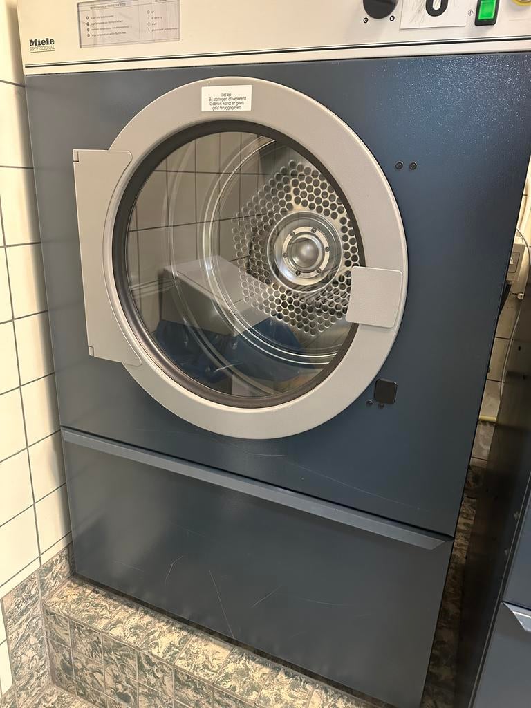 2x Grote Miele wasdrogers - Professioneel en Robuust, Ophalen, Gebruikt, 10 kg of meer, Luchtafvoer