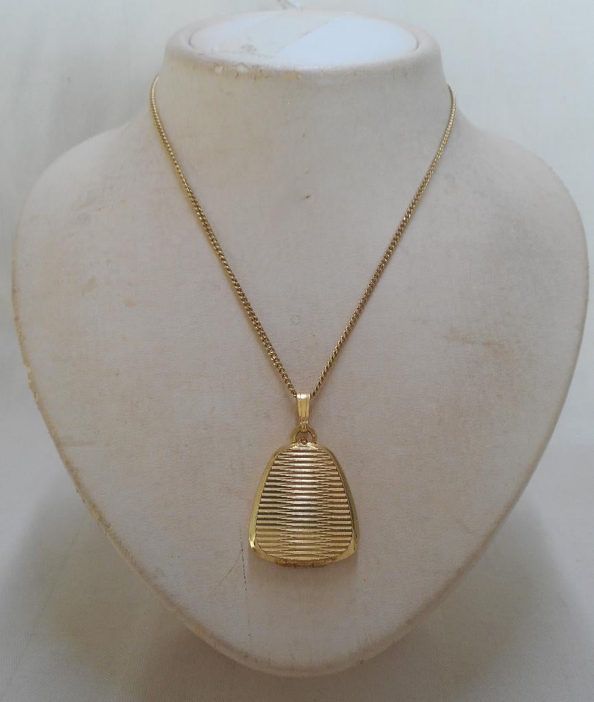 K&L goudkleurige ketting met medallion hanger nr.931, Verzenden, Zo goed als nieuw, Goud, Overige materialen