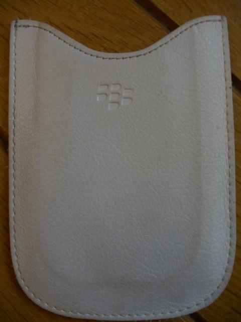 BLACKBERRY telefoon hoesje wit, Telecommunicatie, Mobiele telefoons | Hoesjes en Frontjes | Blackberry, Ophalen of Verzenden, Nieuw