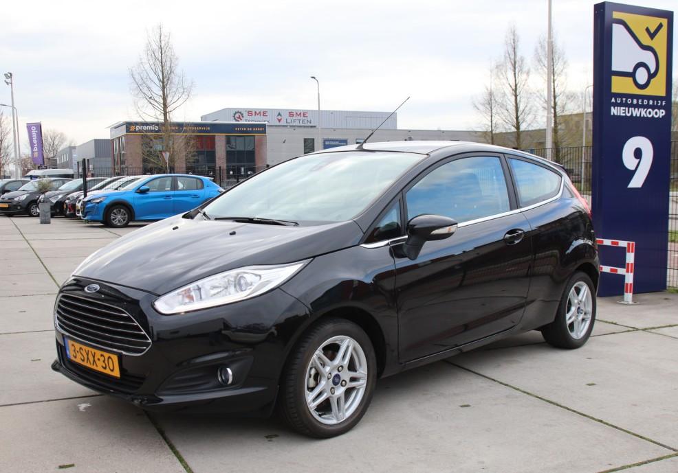 Ford Fiesta 1.0 EB Titanium NL auto Navigatie, PDC, Bluetoot, Auto's, Voorwielaandrijving, Euro 5, Origineel Nederlands, Bedrijf