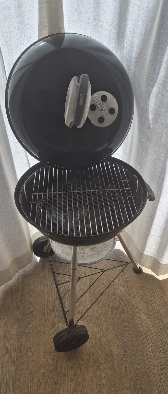 Weber Compact Kettle Houtskoolbarbecue - Zwart, Ophalen of Verzenden, Gebruikt, Weber