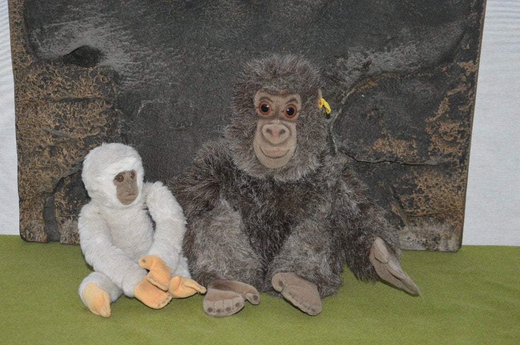 2 vintage Steiff apen:Gorilla Gora Baby en Hango Gibbon baby, Ophalen of Verzenden, Gebruikt, Stoffen beer, Steiff