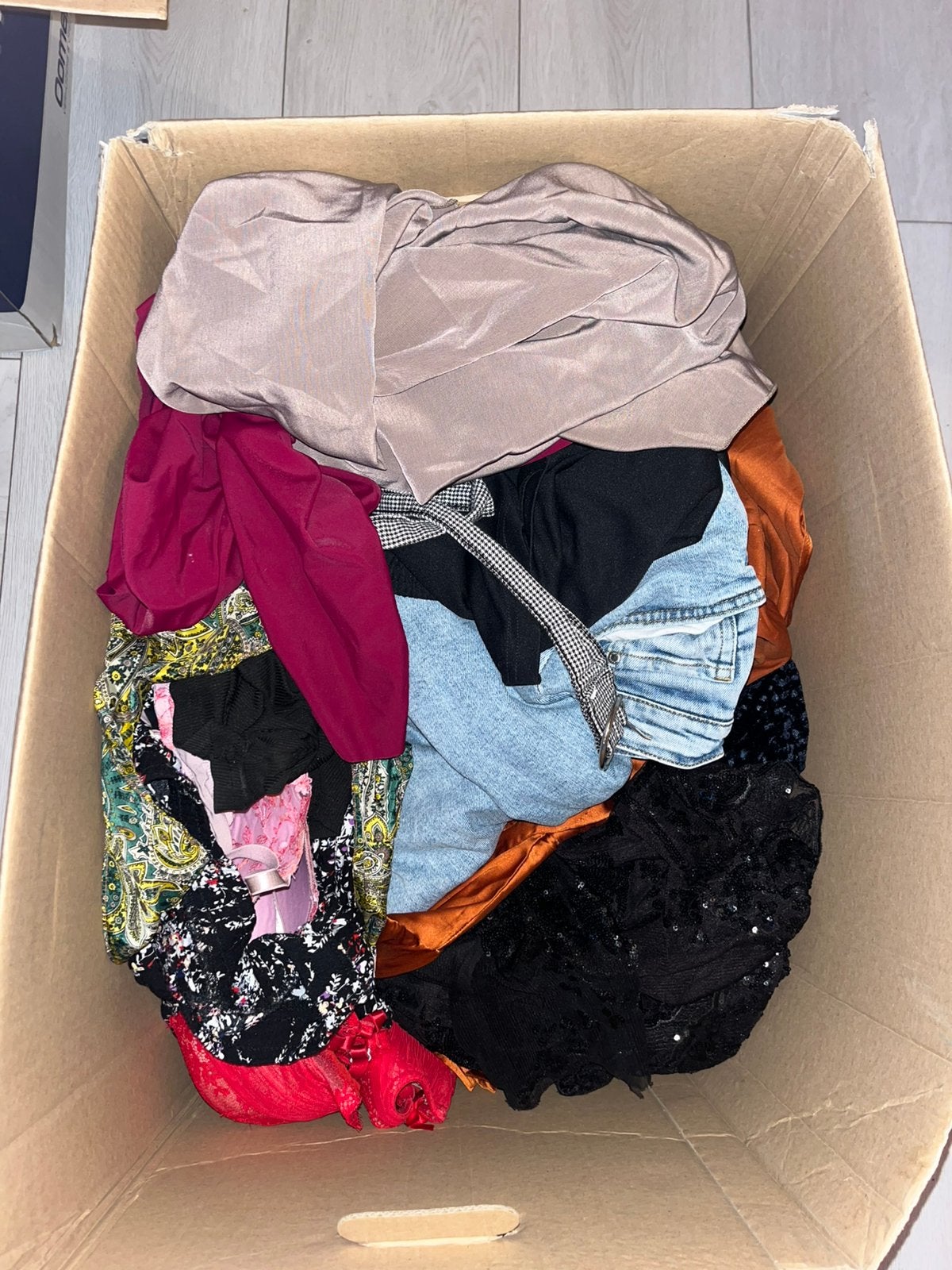 Dameskleding S-L, Ophalen, Gedragen, Maat 38/40 (M)