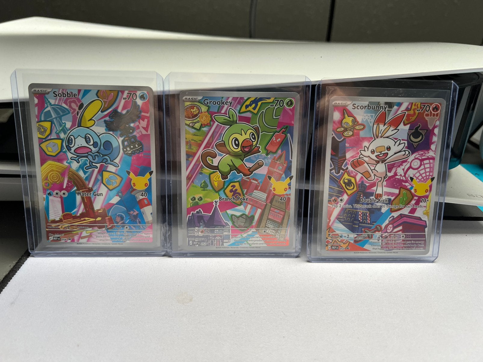 First partners gen 7, Hobby en Vrije tijd, Verzamelkaartspellen | Pokémon, Ophalen, Nieuw