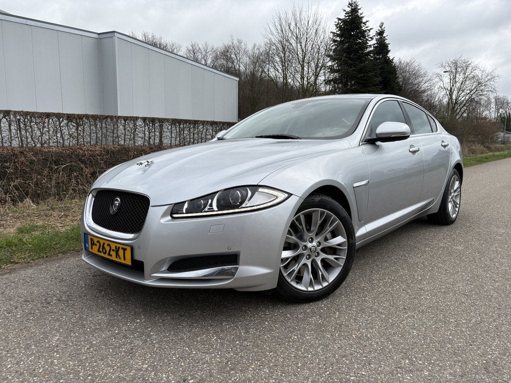 Jaguar XF 3.0D S Premium Business Edition / AUTOMAAT / NAVI, Auto's, Jaguar, Euro 5, Achterwielaandrijving, Gebruikt, 1850 kg