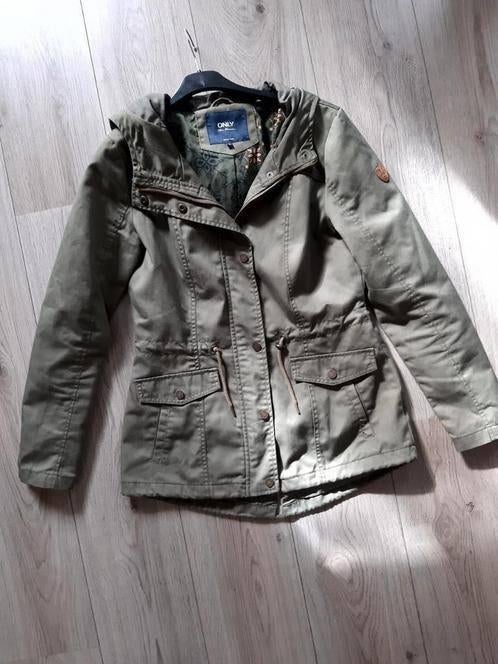 Only Jas maat M, Ophalen of Verzenden, Zo goed als nieuw, Maat 38/40 (M), Overige kleuren