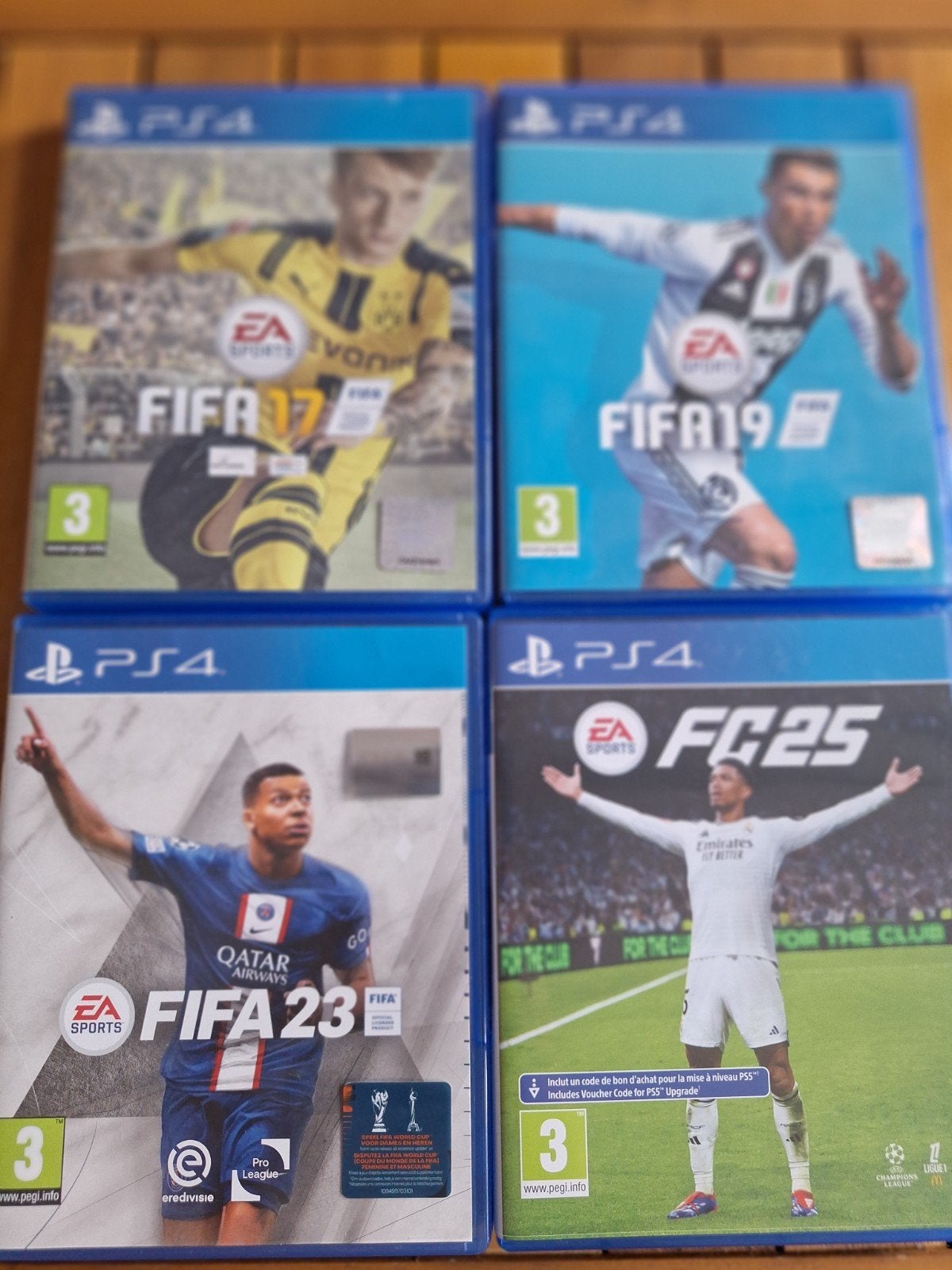 Fifa 25, fifa 23, fifa 19, fifa 17, Ophalen of Verzenden, Zo goed als nieuw, Sport, 3 spelers of meer