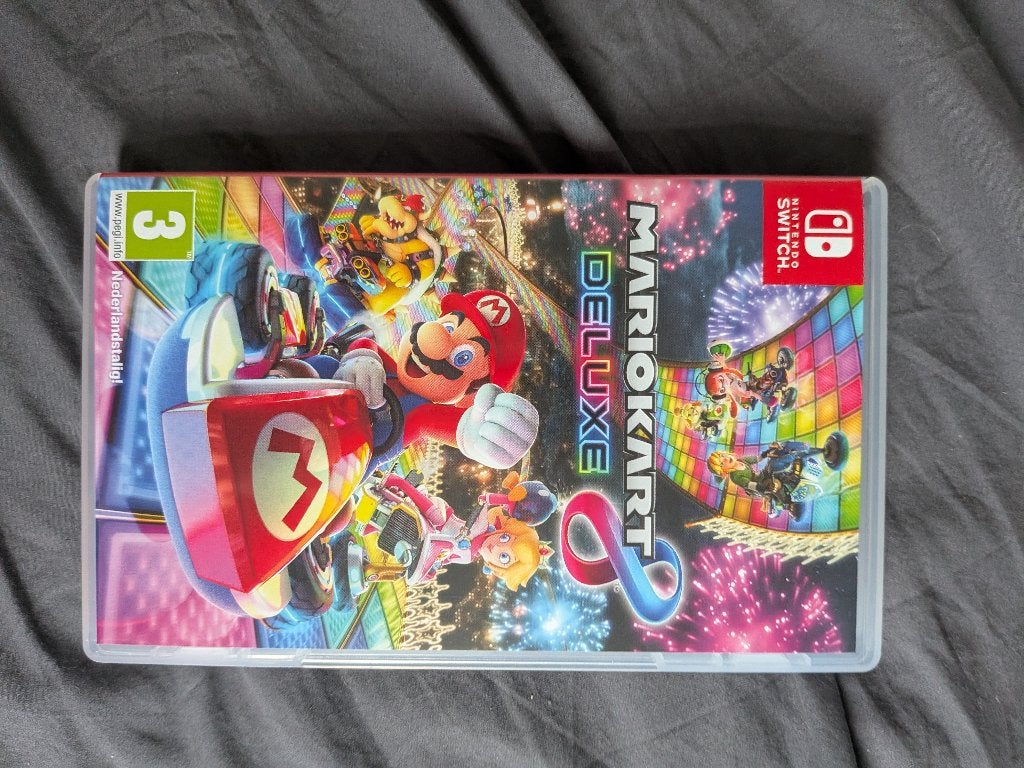 Mariokart 8 Deluxe, Racen en Vliegen, Ophalen of Verzenden, Zo goed als nieuw, 3 spelers of meer