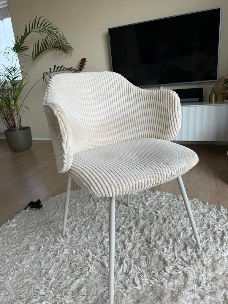 Kave home Crèmeribfluwelen stoel met metalen poten 4 stuks, Ophalen, Gebruikt, Overige kleuren, Metaal