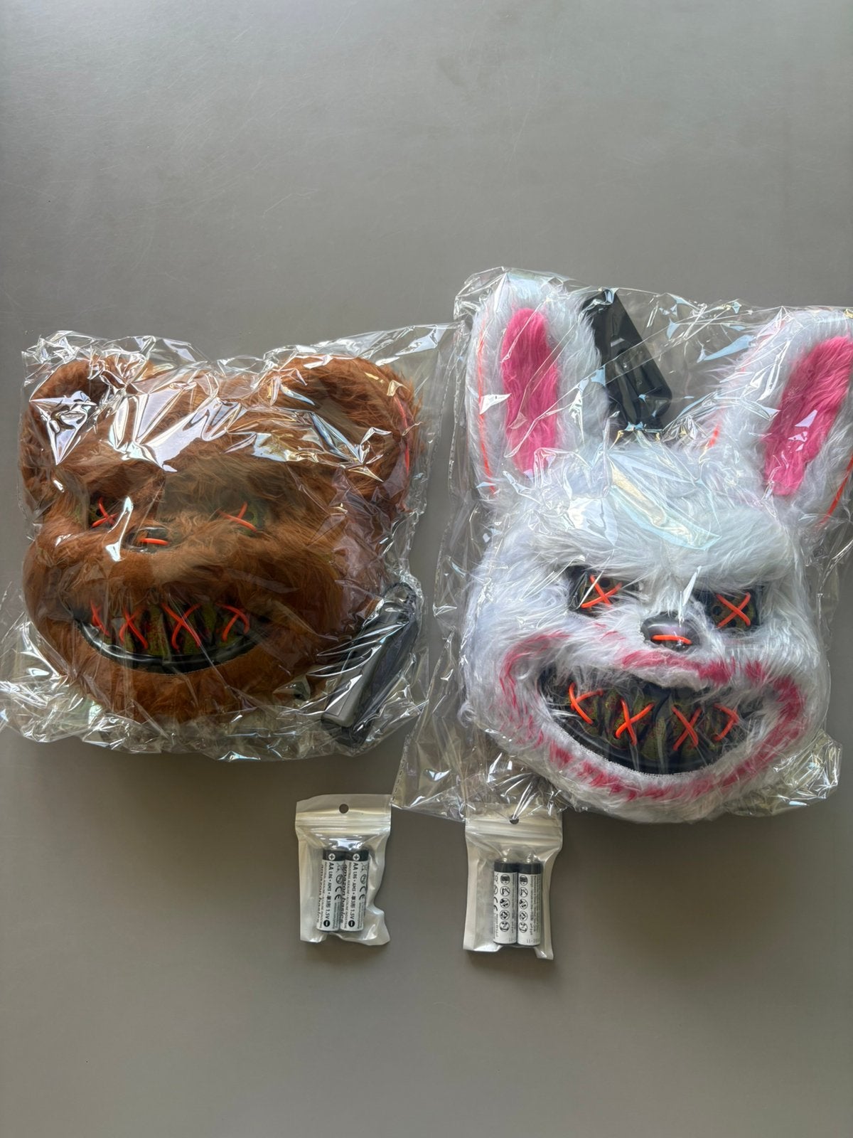 Halloween masker led konijn / beer, Ophalen of Verzenden, Nieuw, Feestartikel, Carnaval