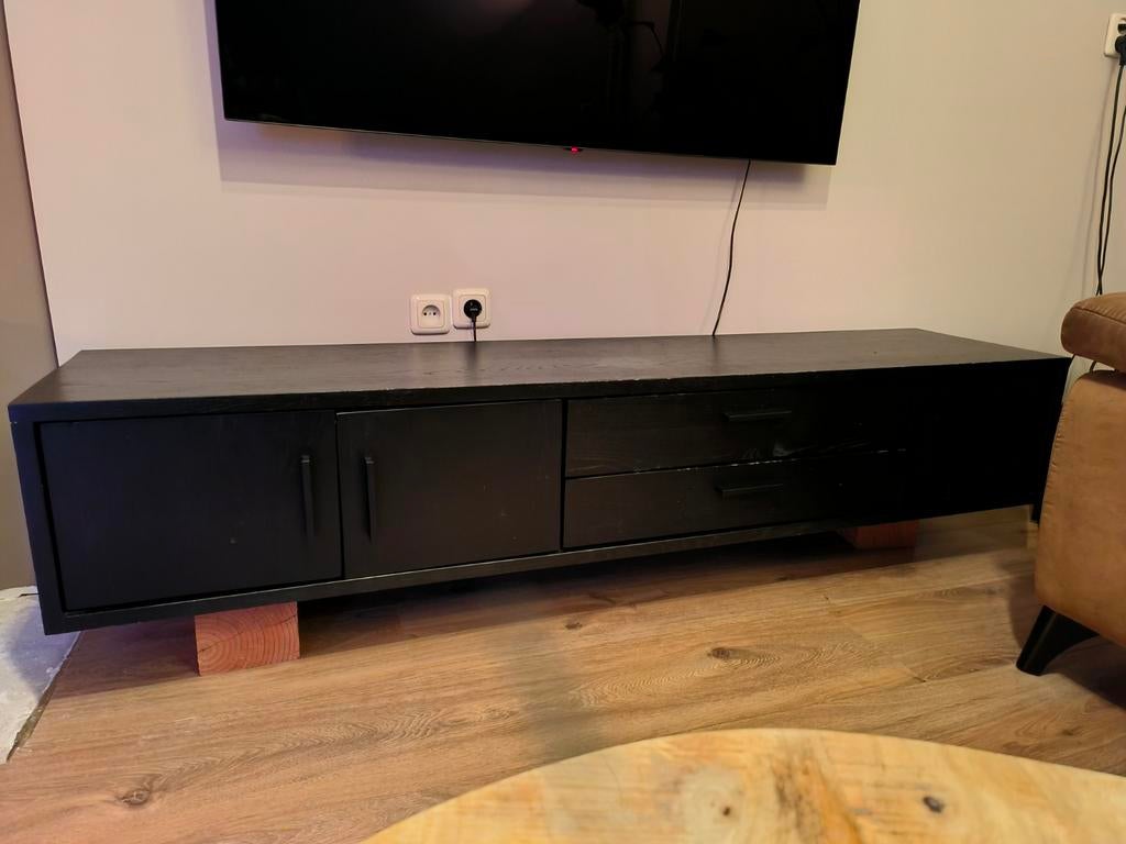 Mooi zwevend tv-meubel zwart eikenhout 180x40x31 cm, Ophalen of Verzenden, 25 tot 50 cm, Eikenhout, Minder dan 100 cm
