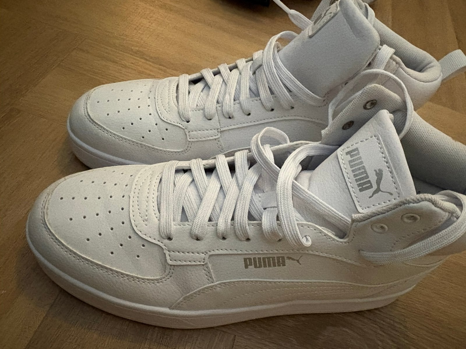 Puma sneakers, Verzenden, Zo goed als nieuw