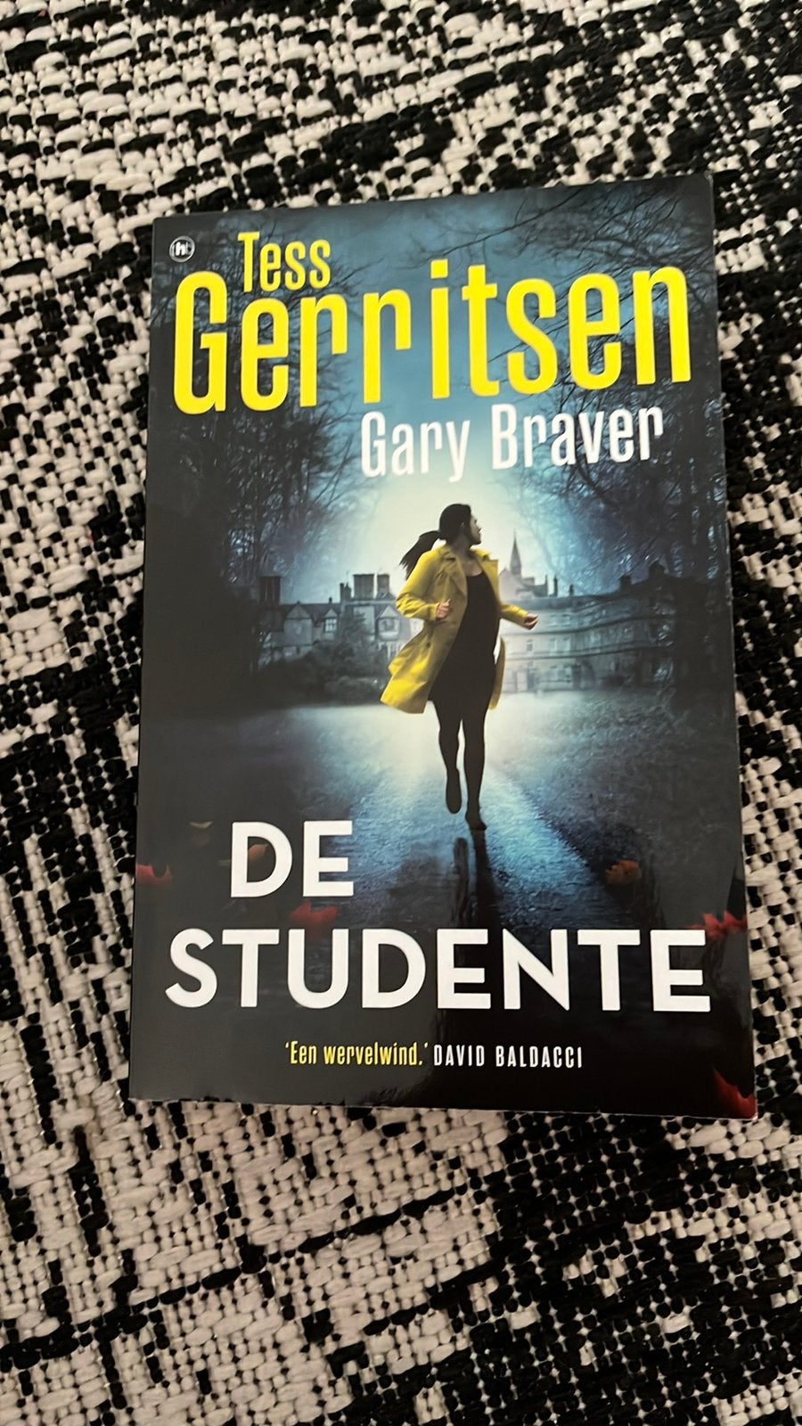 Boek De studente- Tess Gerritsen, Ophalen of Verzenden, Zo goed als nieuw