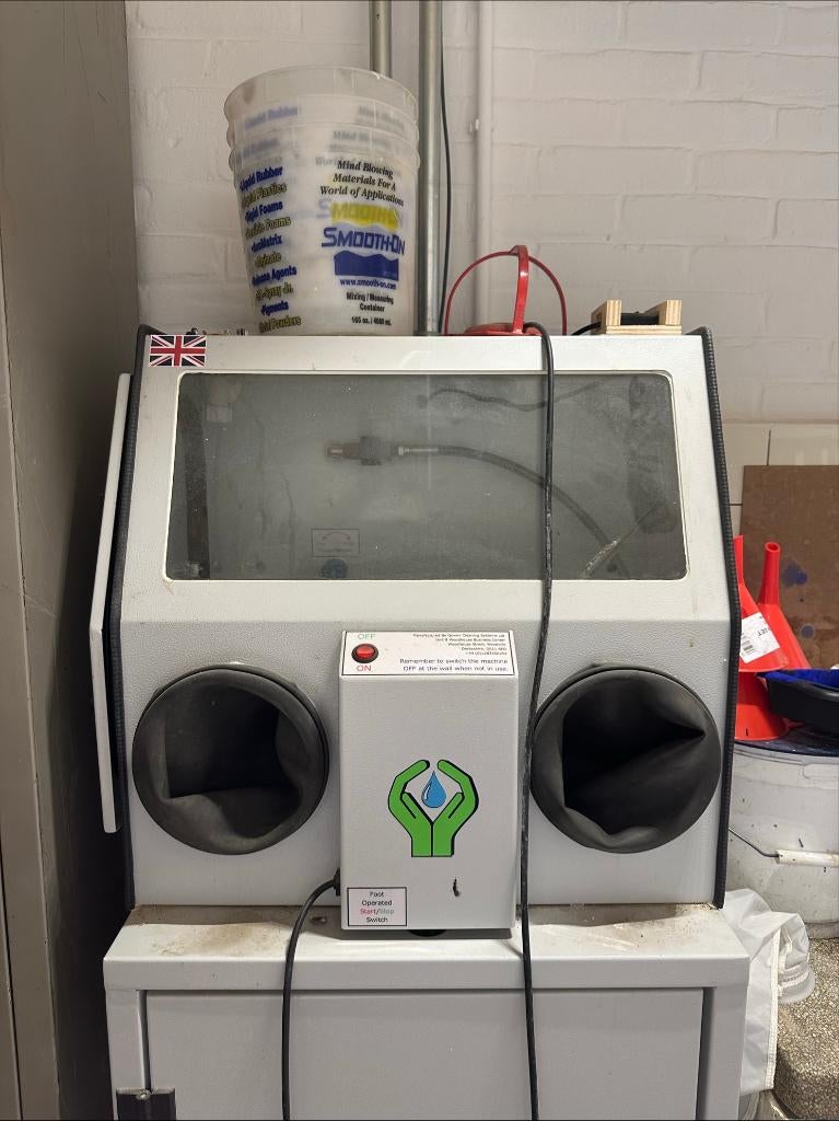Gemini Cleaning Systems – PRO‑400 Support Removal Cabinet, Computers en Software, 3D Printers, Gebruikt, Ophalen