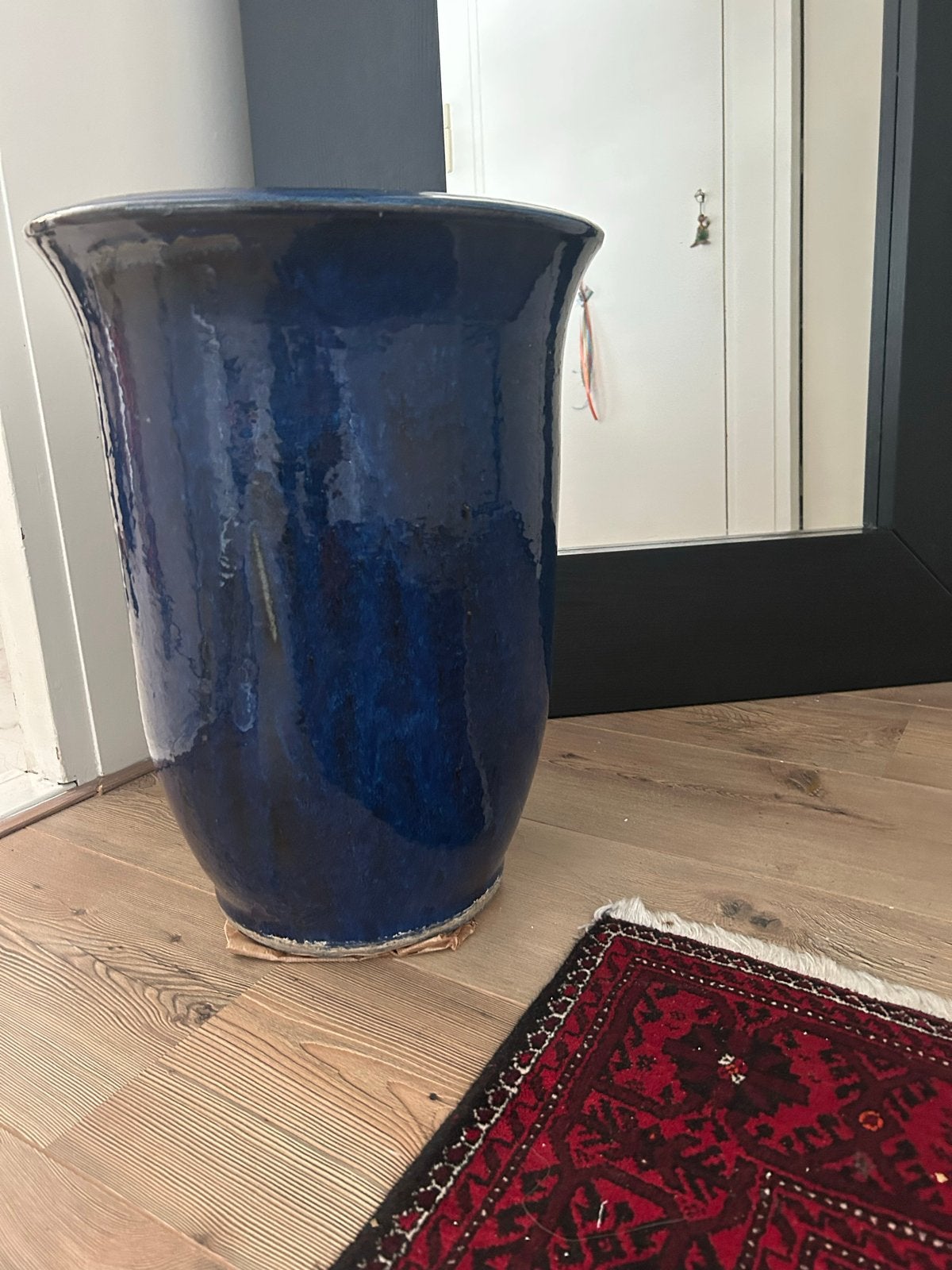 Grote blauwe bloempot - Gebruikt, Gebruikt, Rond, Binnen, Aardewerk