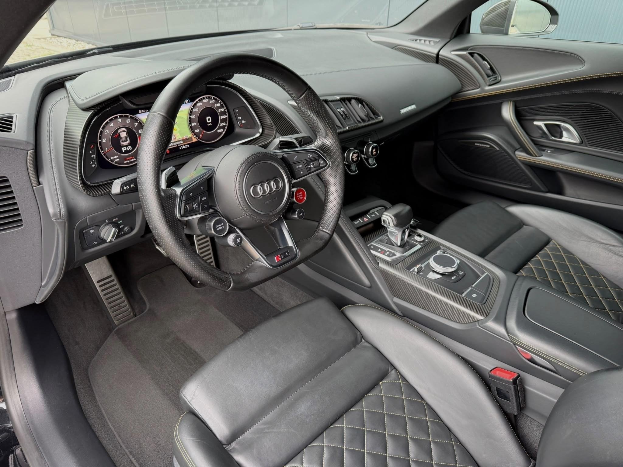 Audi R8