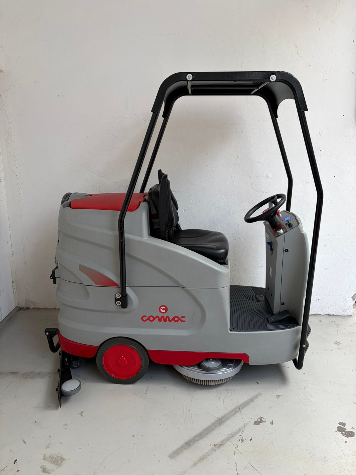 Opzit schrobmachine | Comac Optima 85B, Ophalen of Verzenden, Gebruikt, Schrobmachine