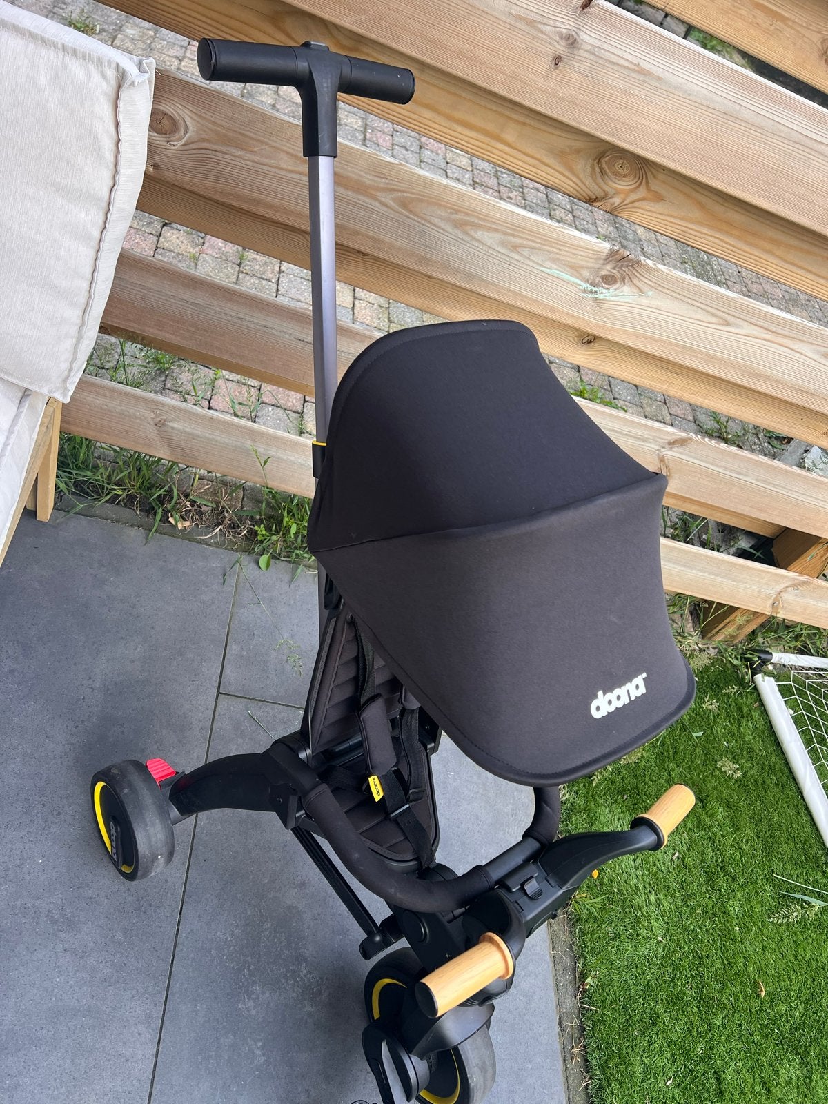 Doona Liki Trike S5 - Compacte opvouwbare driewieler, Kinderen en Baby's, Speelgoed | Buiten | Voertuigen en Loopfietsen, Zo goed als nieuw