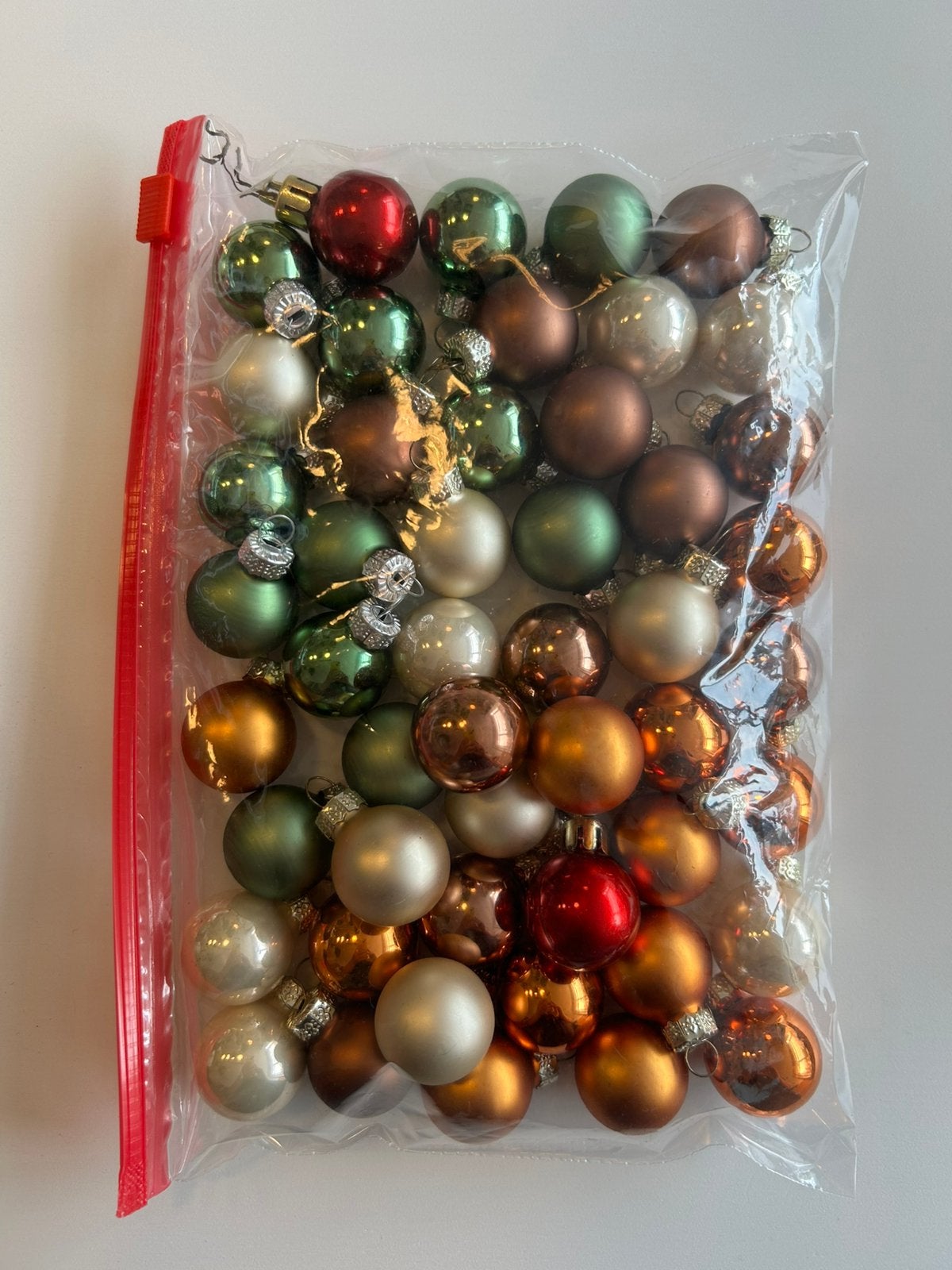 Divers mini glazen kerstballen, Ophalen, Zo goed als nieuw