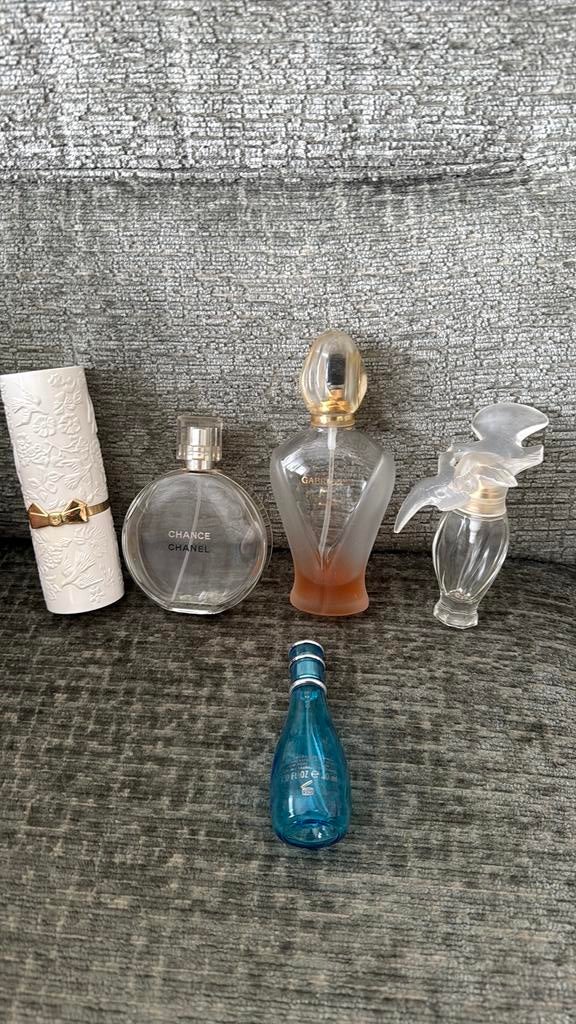 Parfumflesjes prijs voor alle samen, Ophalen of Verzenden, Gebruikt, Parfumfles