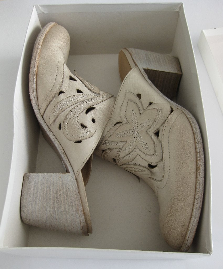 Ab Donkers Schoenen Instappers beige bewerkt leer maat 39, AB Donkers, Ophalen of Verzenden, Zo goed als nieuw, Instappers