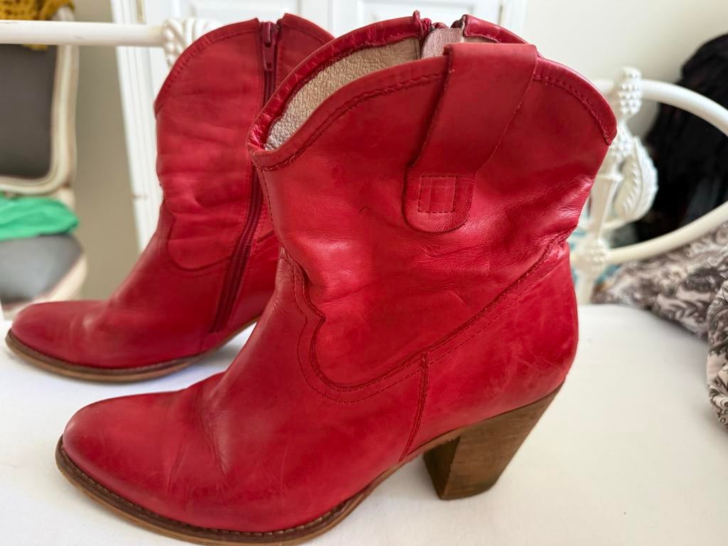 Rode leren cowboylaarzen - Maat 40, Ophalen of Verzenden, Gedragen, Rood, Lage of Enkellaarzen