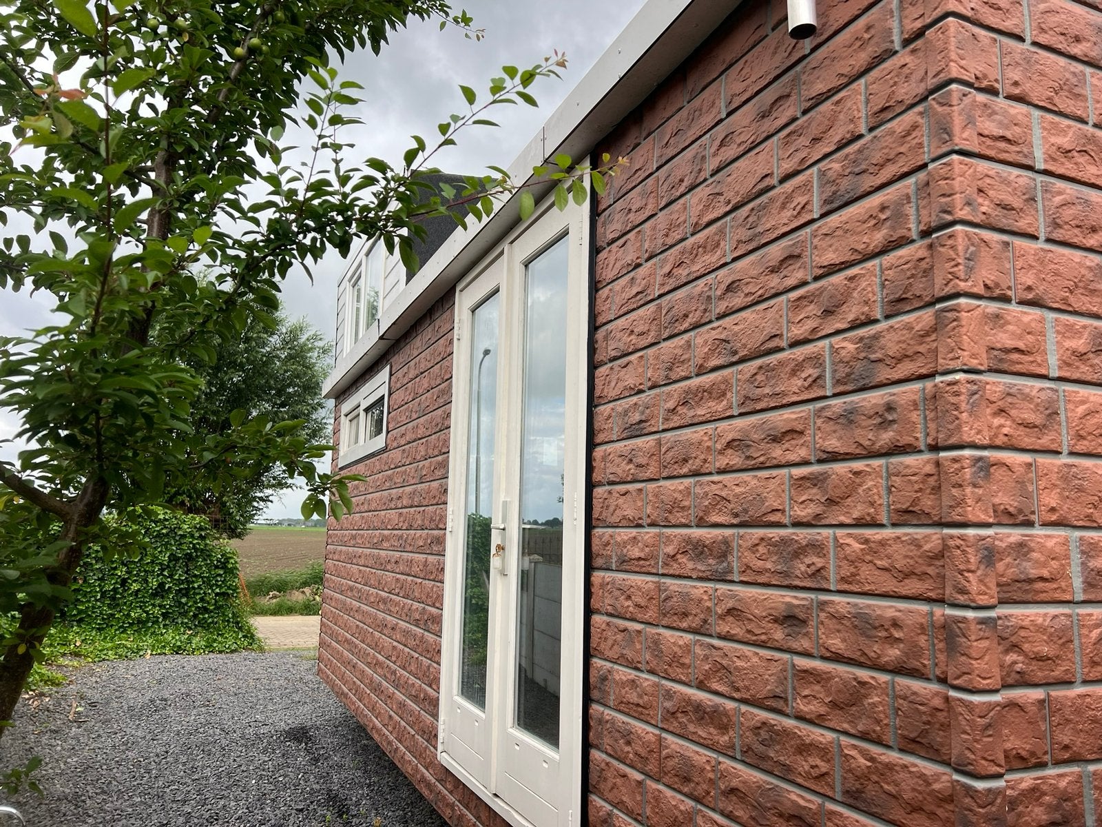 Geweldig tiny house op wielen te koop. Compleet  geisoleerd