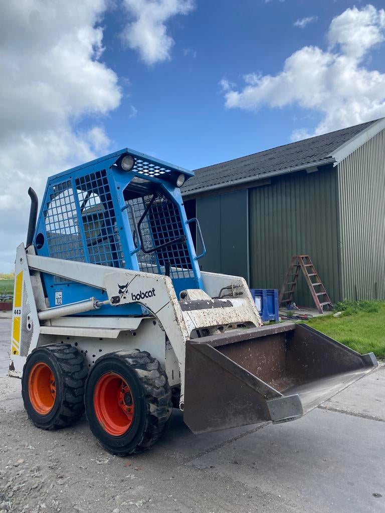 Te Huur: Bobcat schranklader - Krachtig -Compact -Skid-steer, Ophalen of Verzenden, Gebruikt