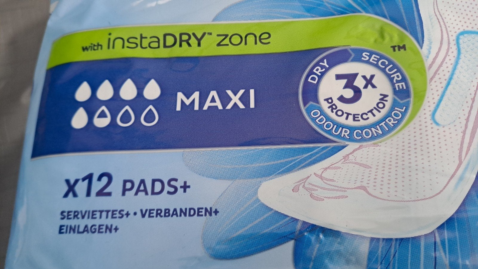 2x Tena discreet maxi, Onbekend, Nieuw, Ophalen of Verzenden, Onbekend