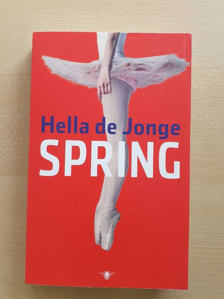Hella de Jonge - Spring, Ophalen of Verzenden, Gelezen, Cabaret