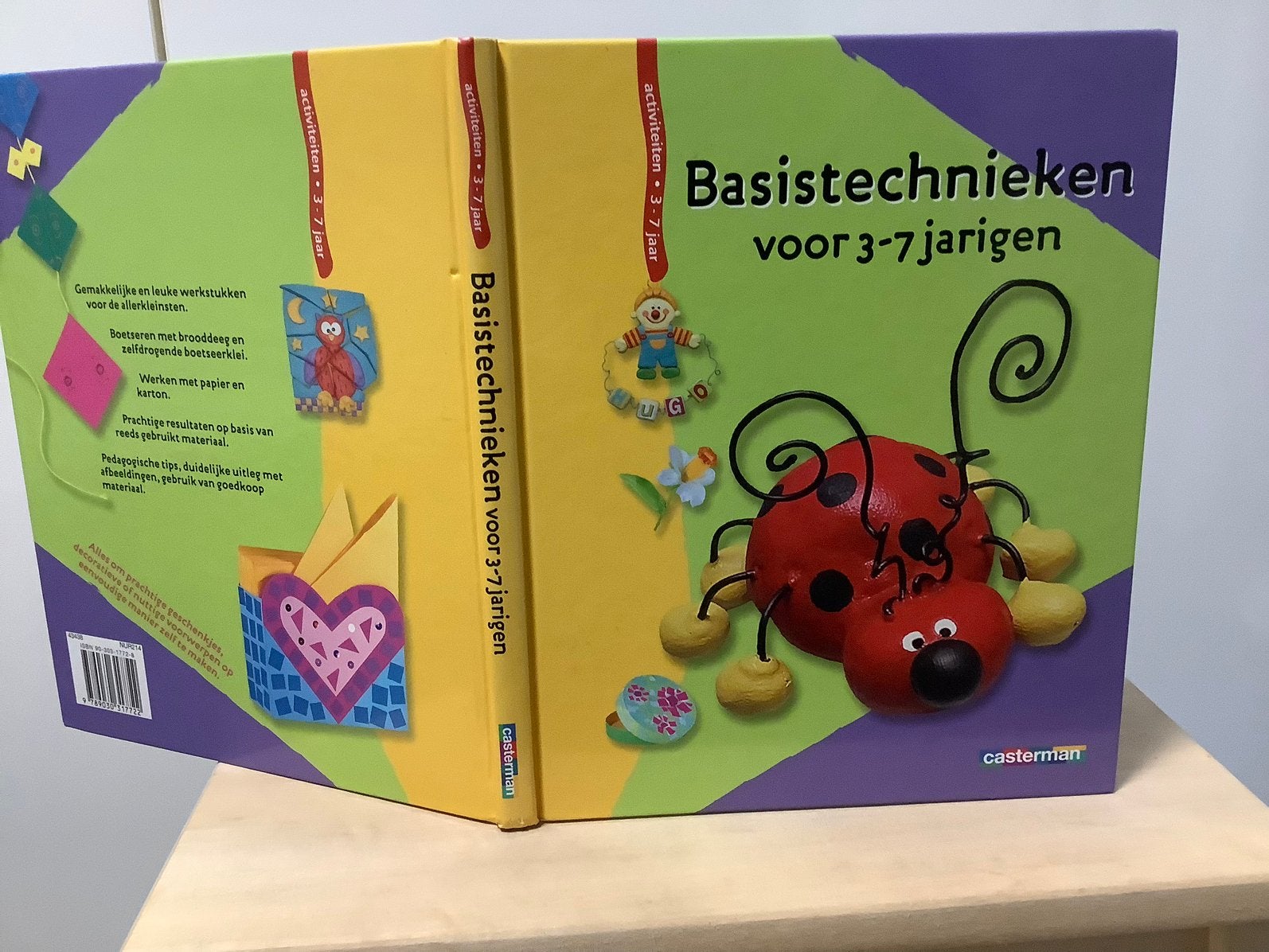 Boek Creatieve knutsel ideetjes bassischool opvang 3 - 7 jr, Ophalen of Verzenden, Zo goed als nieuw, Casterman, Geschikt voor kinderen