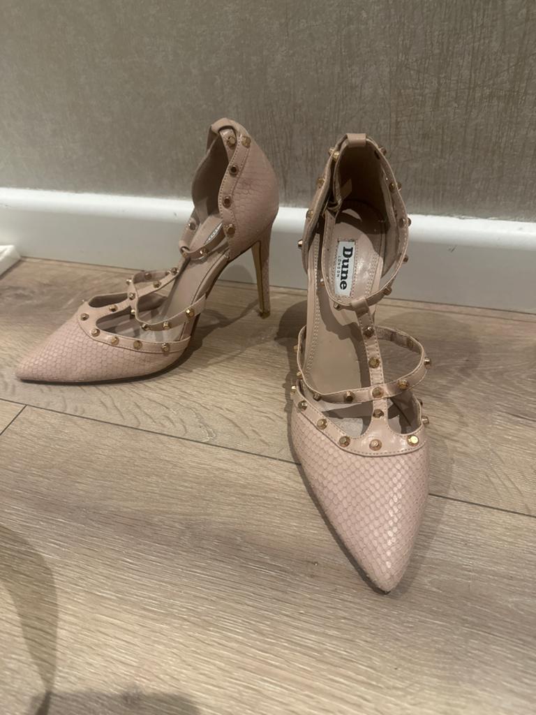 Dune London Hakken - Poederroze - Maat 39, Ophalen of Verzenden, Zo goed als nieuw, Roze, Pumps