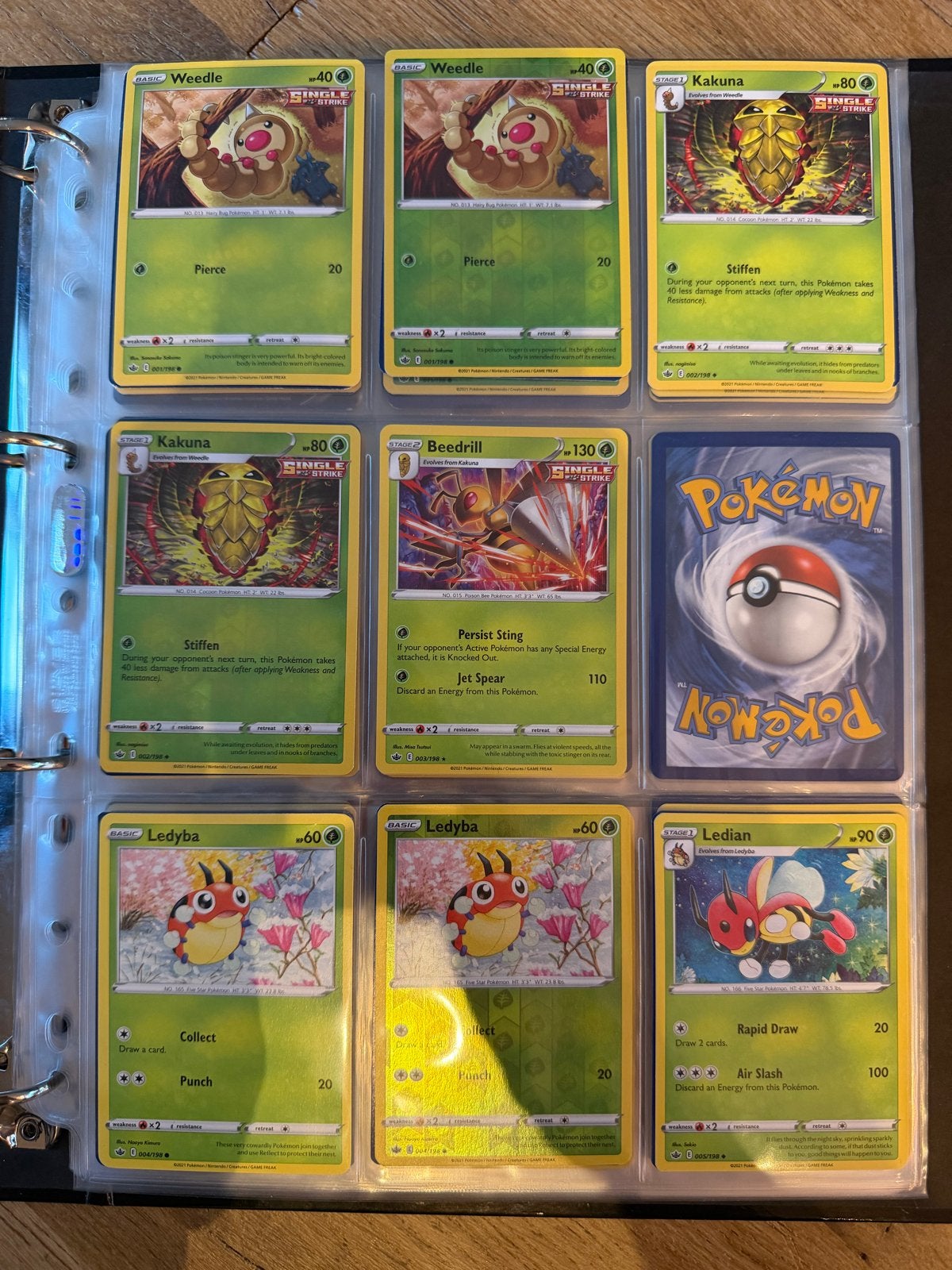 Bijna complete base set Chilling Reign, Ophalen of Verzenden, Gebruikt, Meerdere kaarten, Foil