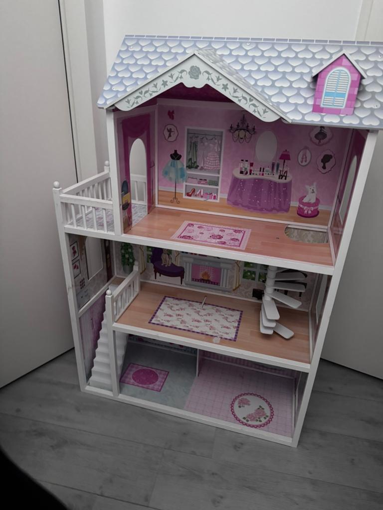 Poppenhuis / Barbie, Ophalen, Gebruikt, Poppenhuis