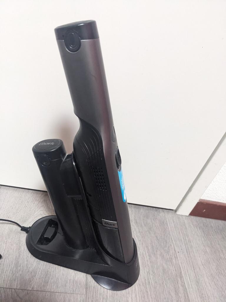Shark WandVac 200EU Draadloze Kruimeldief met Oplaadstation, Overige merken, Kruimeldief, Ophalen of Verzenden, Zo goed als nieuw