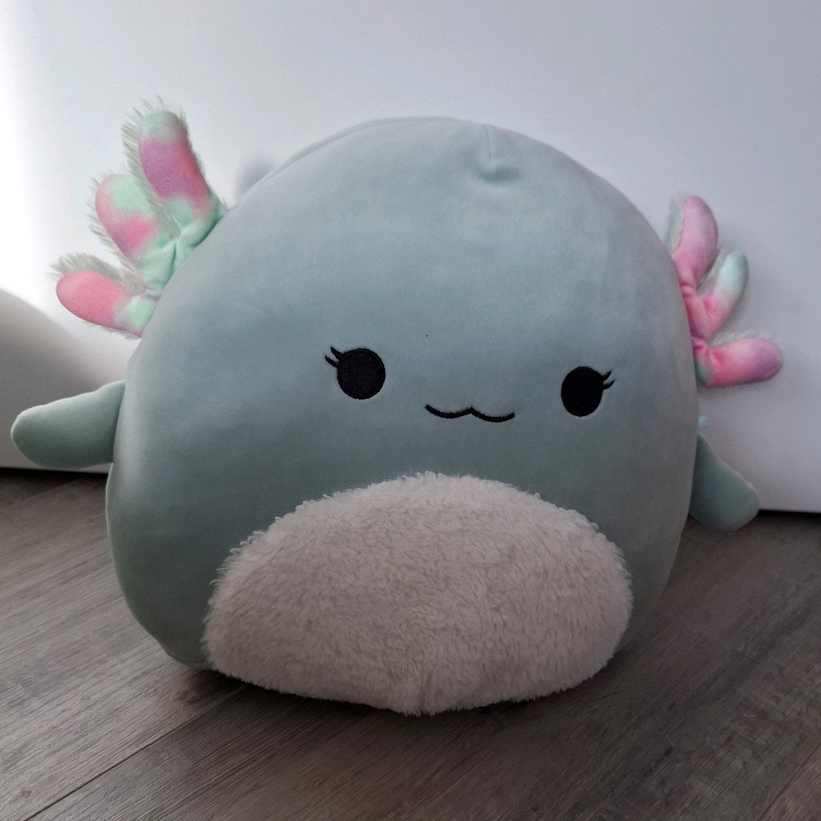 Axolot knuffel squishmallow 30 cm, Overige typen, Ophalen of Verzenden, Zo goed als nieuw, Middelgroot (20 tot 80 cm)