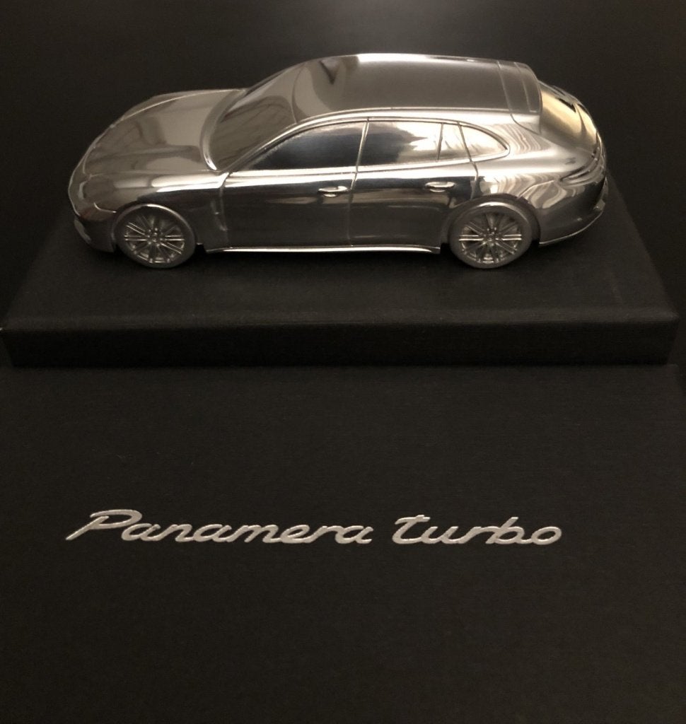 Porsche Panamera turbo Limited Edition Model NIEUW, Hobby en Vrije tijd, Modelauto's | 1:43, Ophalen, Nieuw, Auto, Overige merken