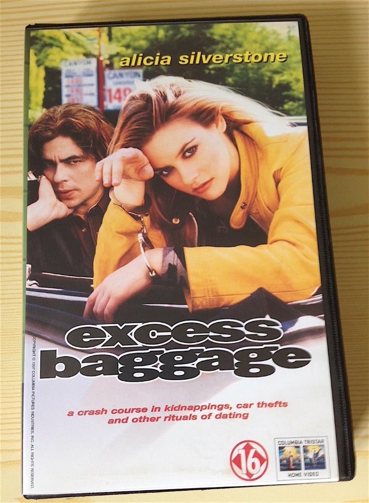 vhs Excess Baggage, met Alicia Silverstone (Video), Cd's en Dvd's, VHS | Film, Vanaf 16 jaar, Ophalen, Zo goed als nieuw, Thrillers en Misdaad
