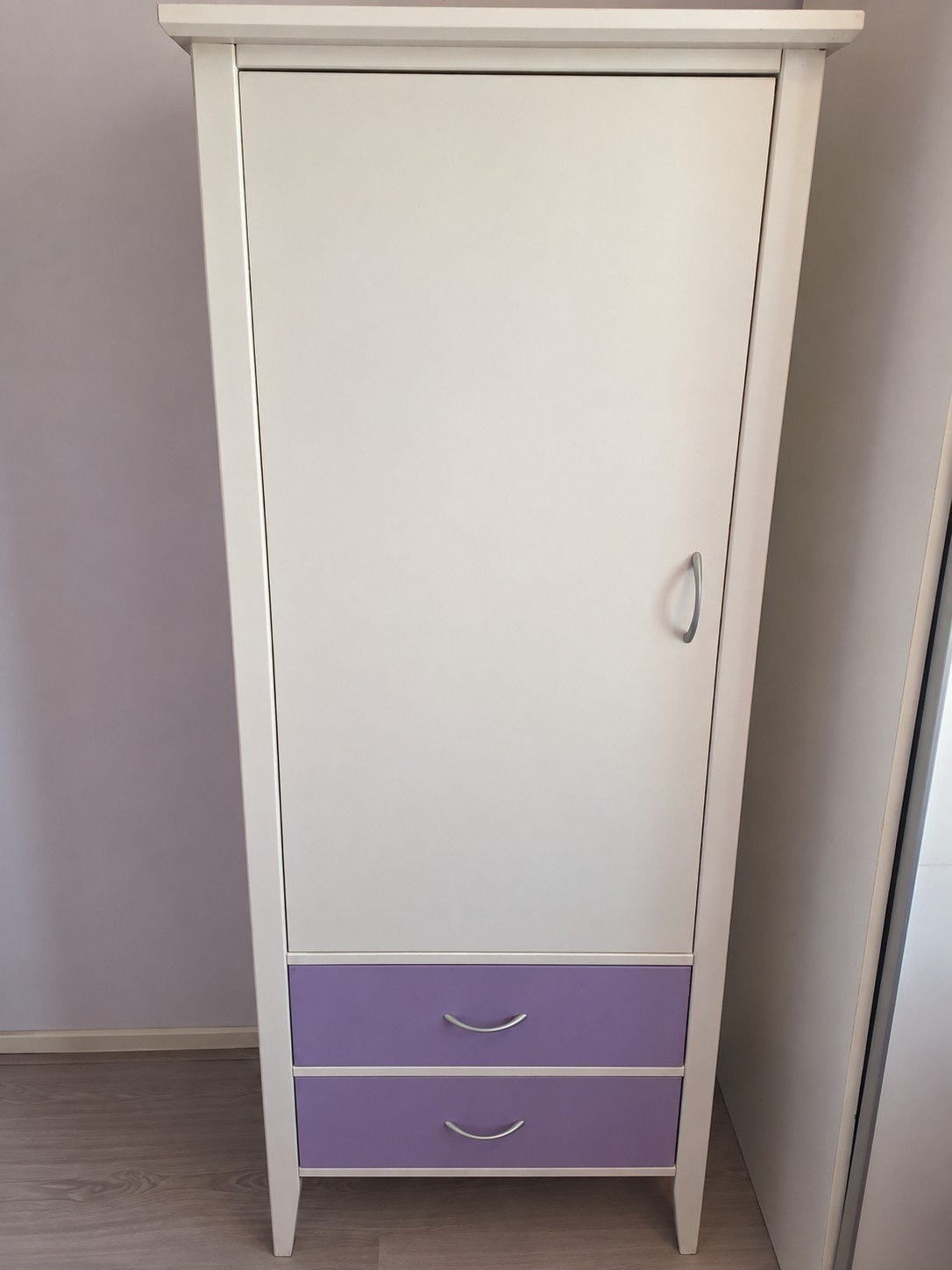 Super mooie kinderkast, Kinderen en Baby's, Ophalen, Gebruikt, 105 cm of meer, Minder dan 50 cm