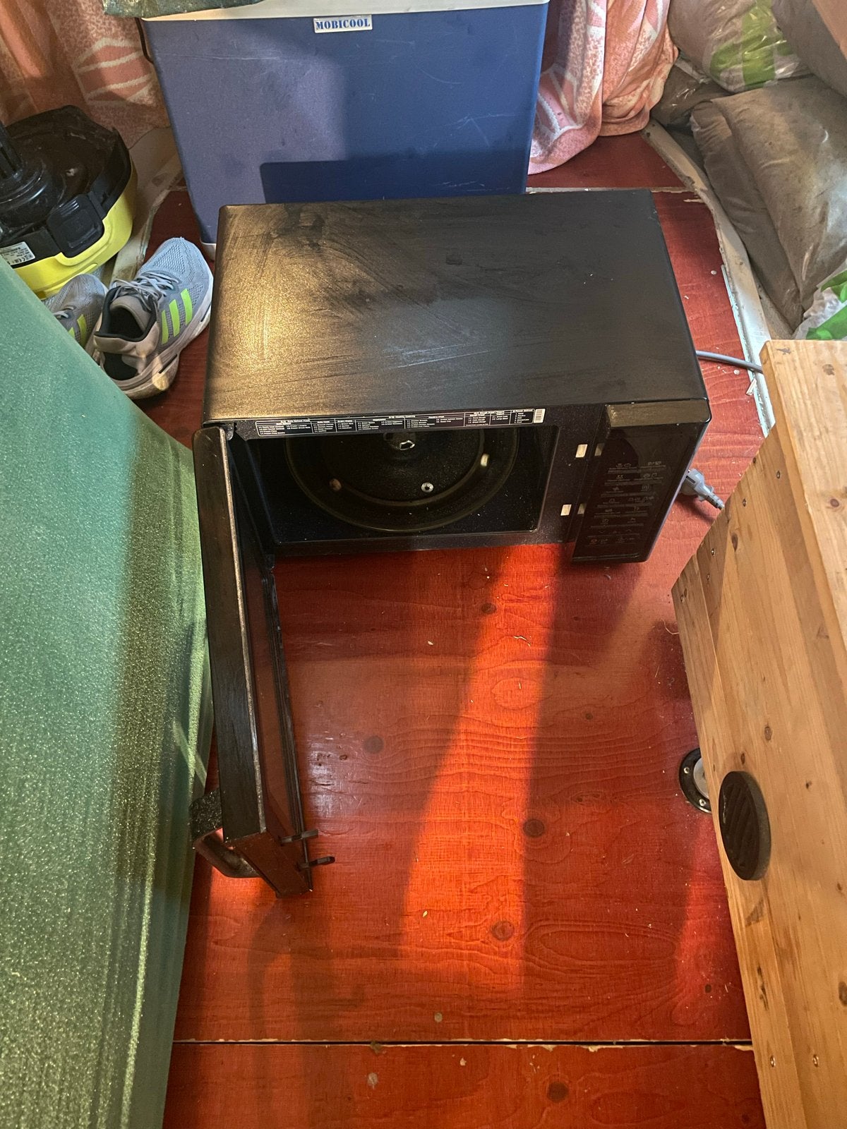 Samsung MC28H5015AK Combimagnetron - Zomergebruik, Witgoed en Apparatuur, Ovens, Ophalen, Gebruikt, Draaiplateau, 45 tot 60 cm
