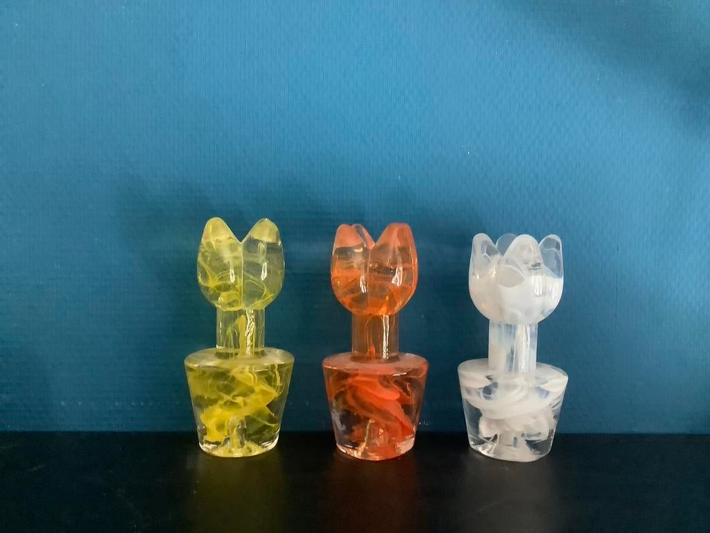 Mooi tulpen van het merk Costa Boda., Verzamelen, Swarovski, Ophalen, Zo goed als nieuw, Huisaccessoire