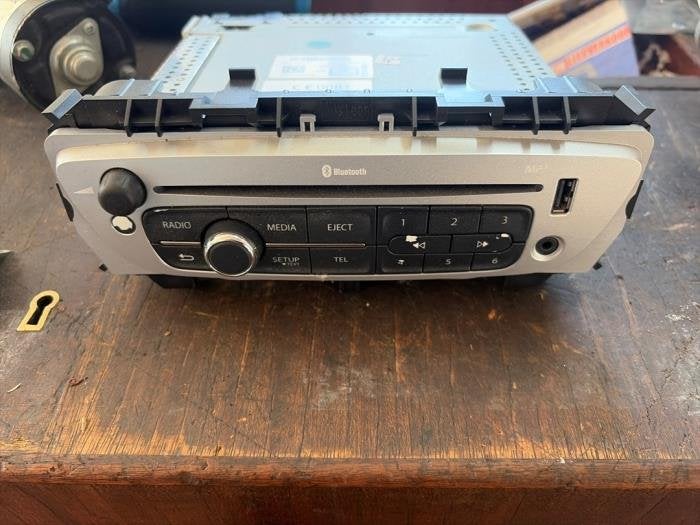 Radio CD Speler van een Renault Twingo, Auto-onderdelen, Gebruikt, -, Renault, -