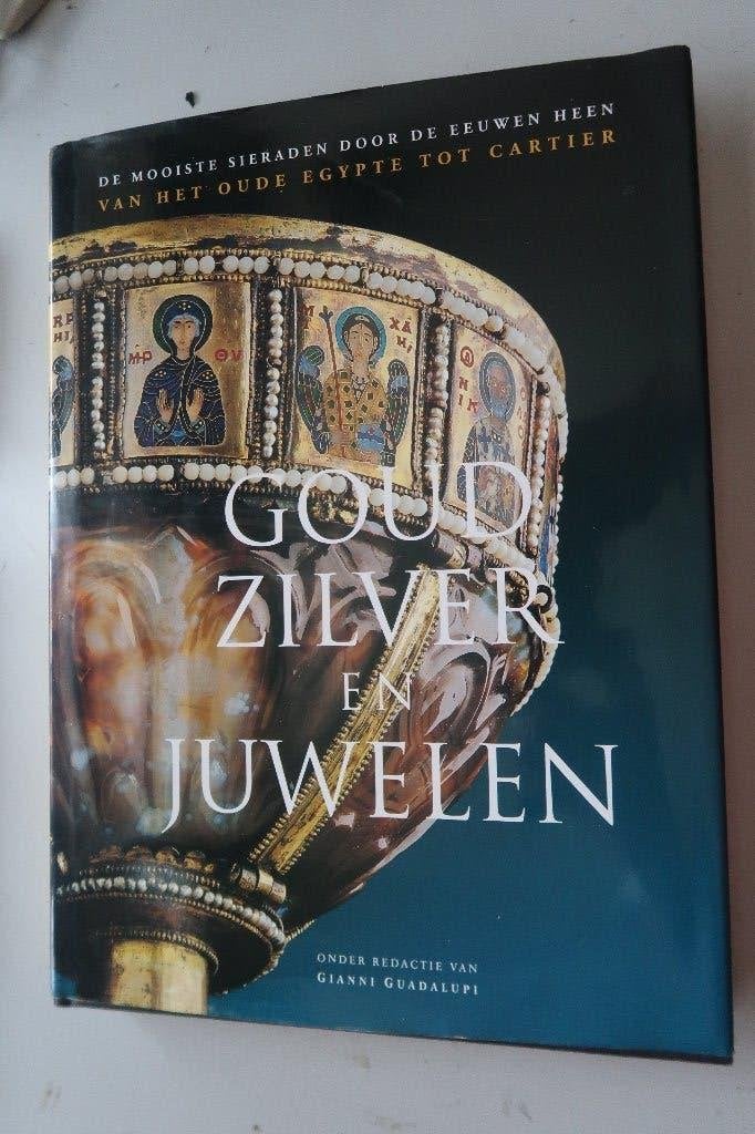 goud,zilver en juwelen,door Gianni Guadaluoi,580 foto`s-1999, Gianni Guadaluoi, Ophalen of Verzenden, Zo goed als nieuw, Overige onderwerpen