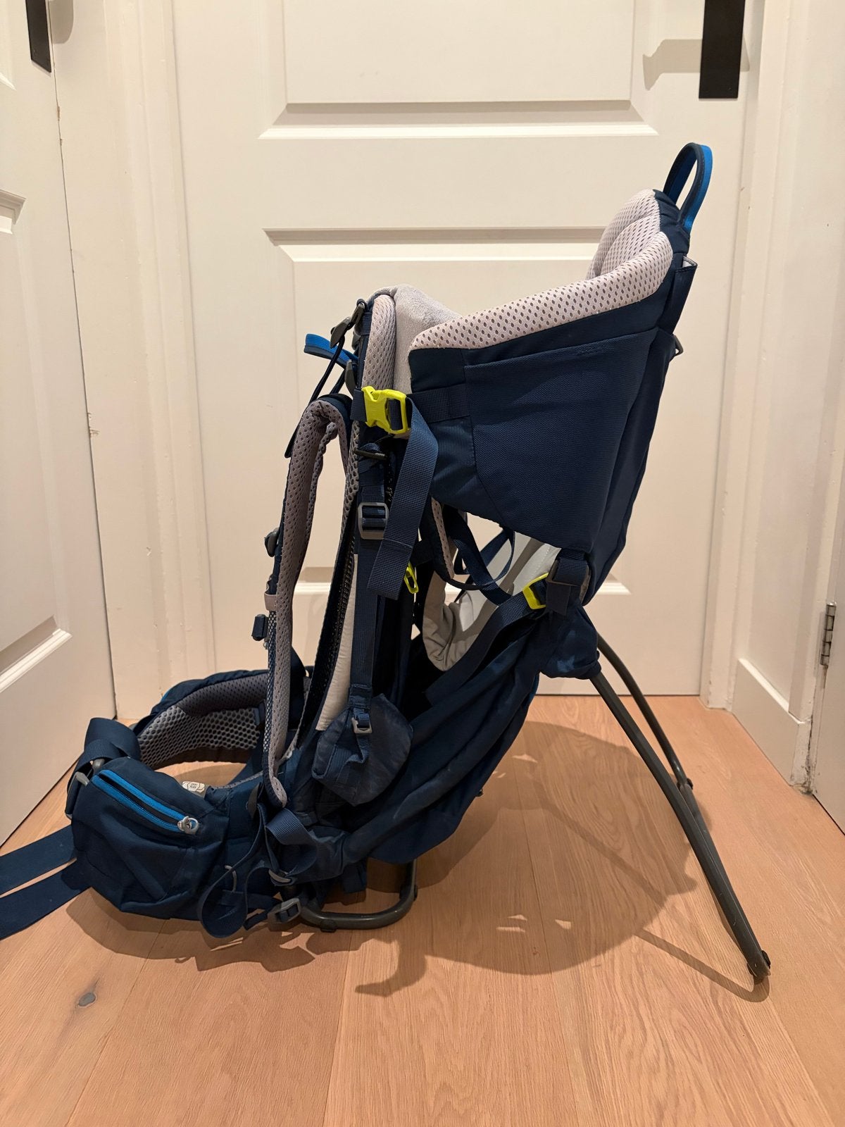 Deuter Kid Comfort kinderdrager 2023 + zonnekap, Kinderen en Baby's, Ophalen of Verzenden, Zo goed als nieuw, Rug, Draagzak