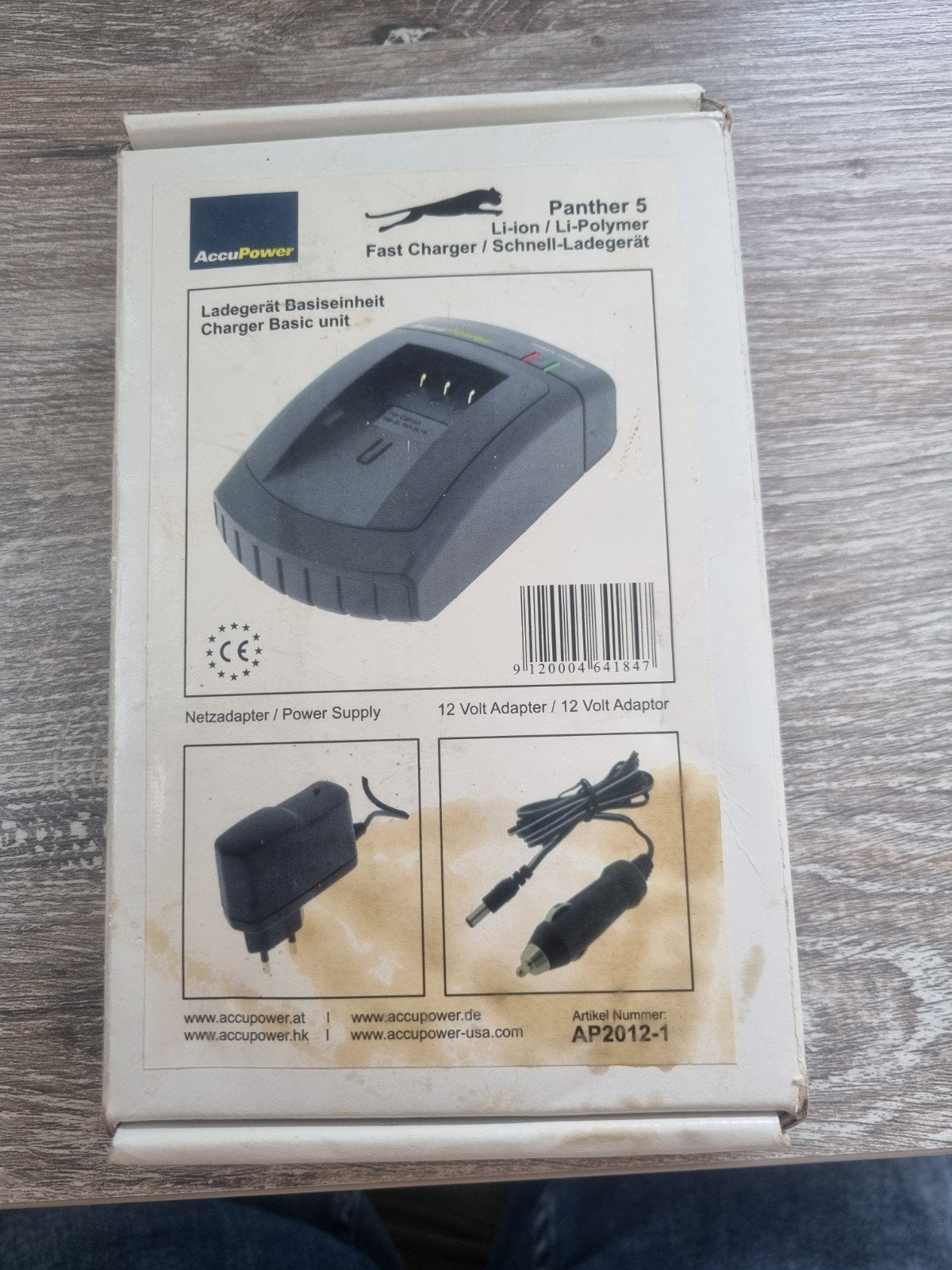 oplader voor accu jvc videocamera, Ophalen