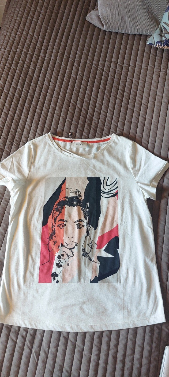 T shirt, nieuw!, Kleding | Dames, Overige kleuren, Cartoon, Nieuw, Ophalen of Verzenden
